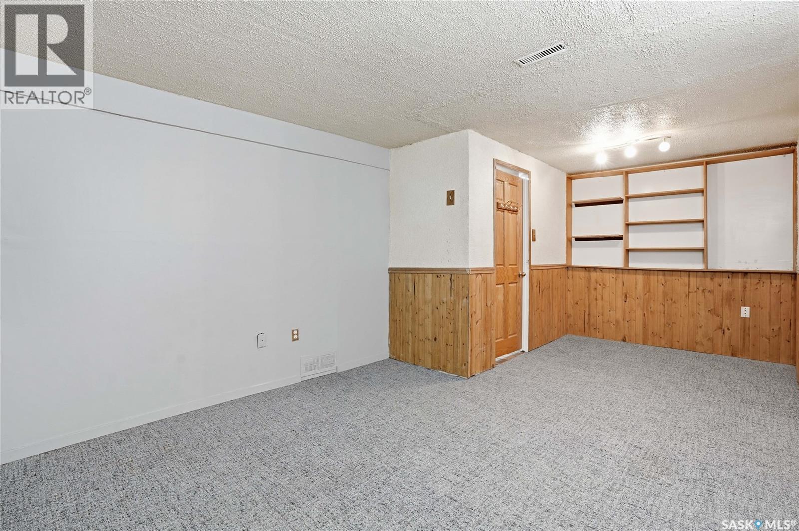 3 Carson Road, Regina, SK - Indoor Photo Showing Other Room