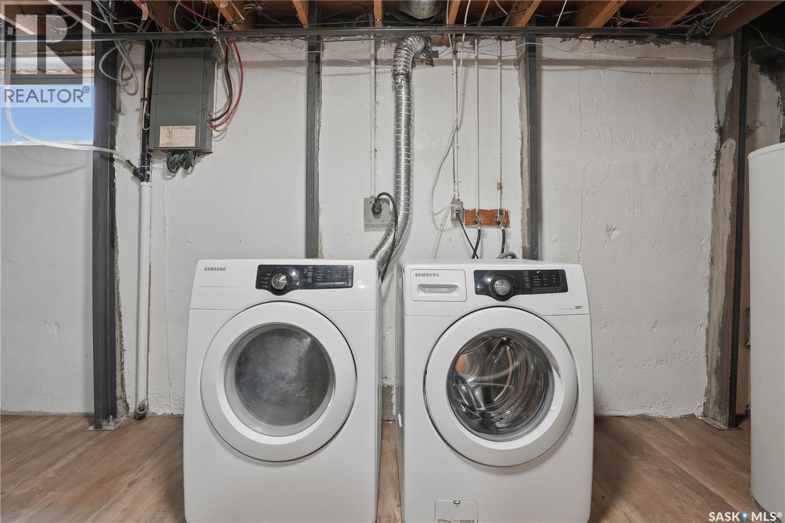 3 Carson Road, Regina, SK - Indoor Photo Showing Laundry Room