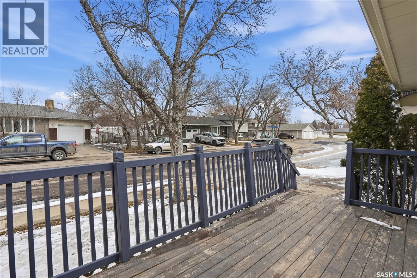 3 Carson Road, Regina, SK - Outdoor With Deck Patio Veranda