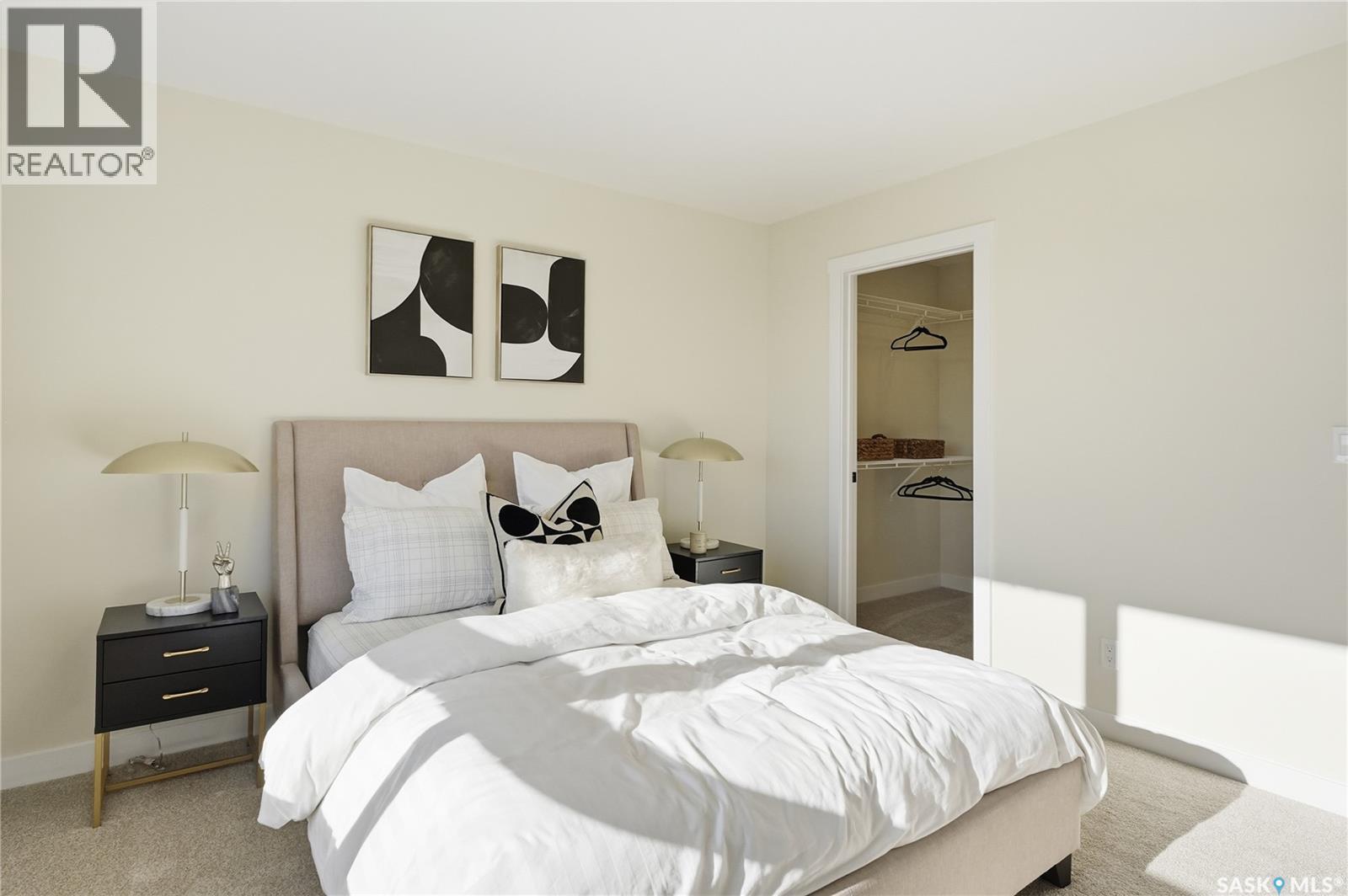 14 Taskamanwa Terrace, Saskatoon, SK - Indoor Photo Showing Bedroom