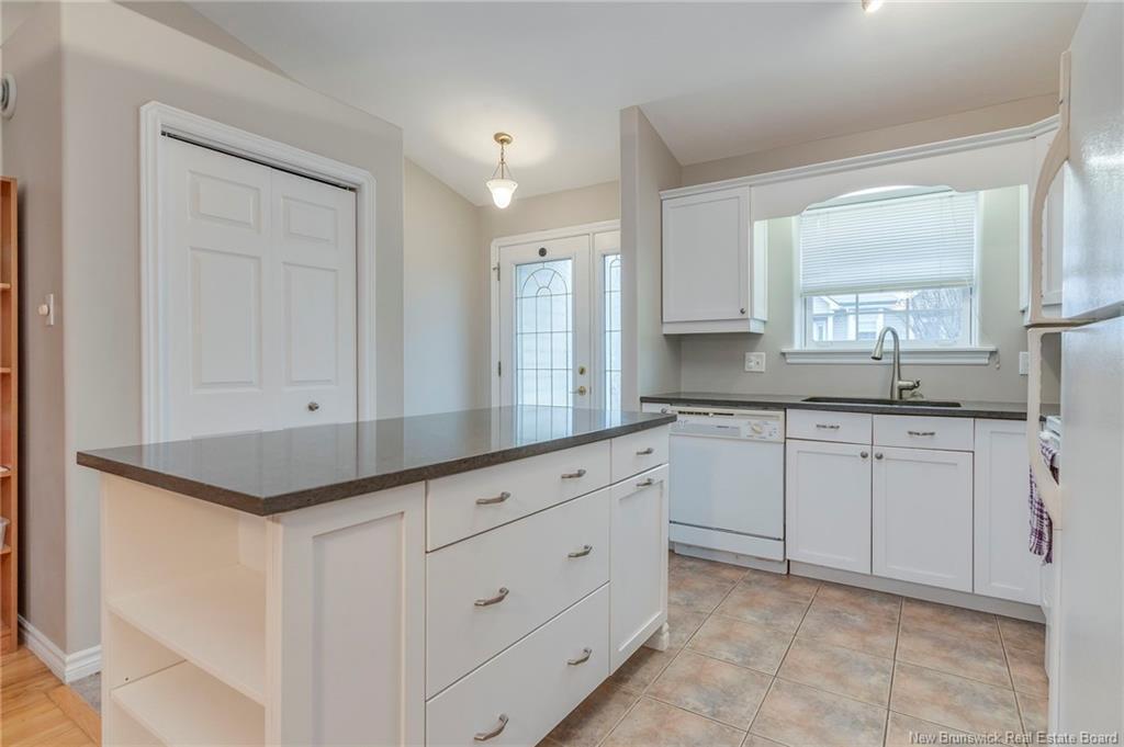 6-354 Amirault St, Dieppe, NB