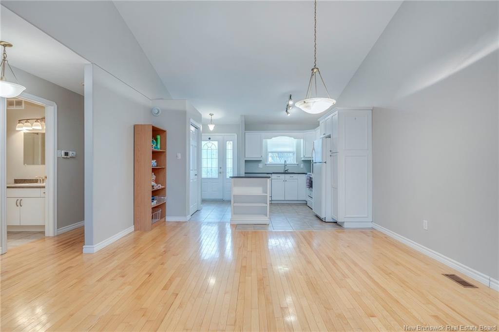 6-354 Amirault St, Dieppe, NB