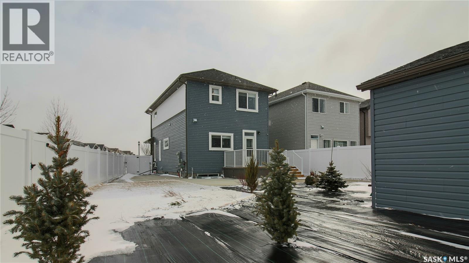 3100 Crosbie Crescent, Regina, SK - Outdoor