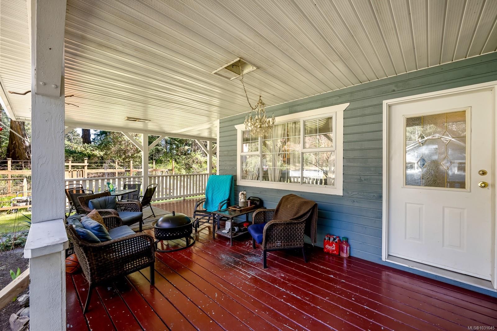 745 Lazo Rd, Comox, BC