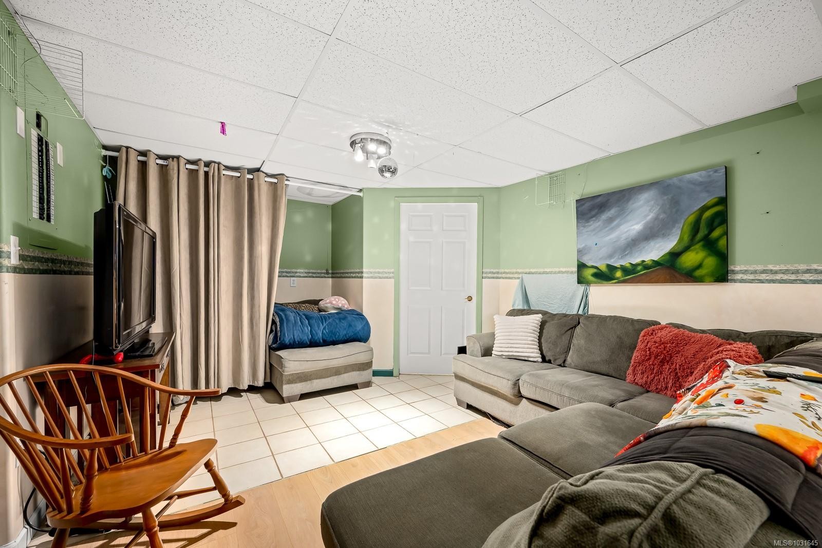 745 Lazo Rd, Comox, BC