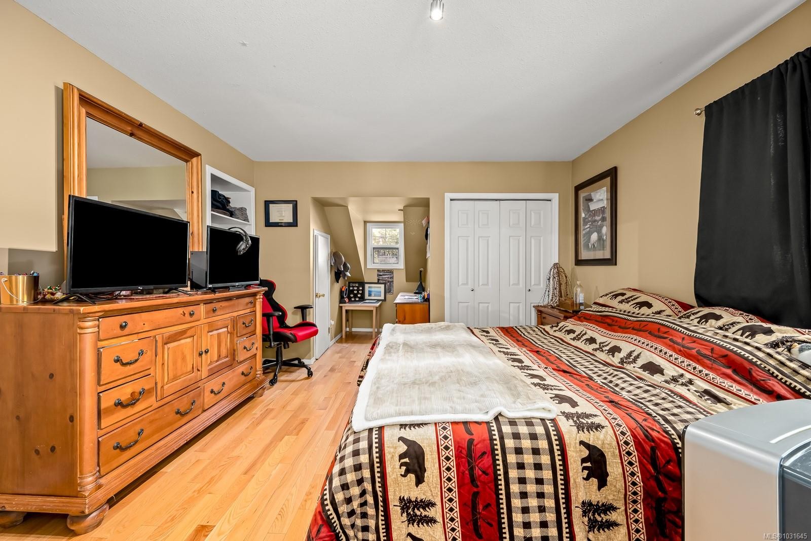 745 Lazo Rd, Comox, BC
