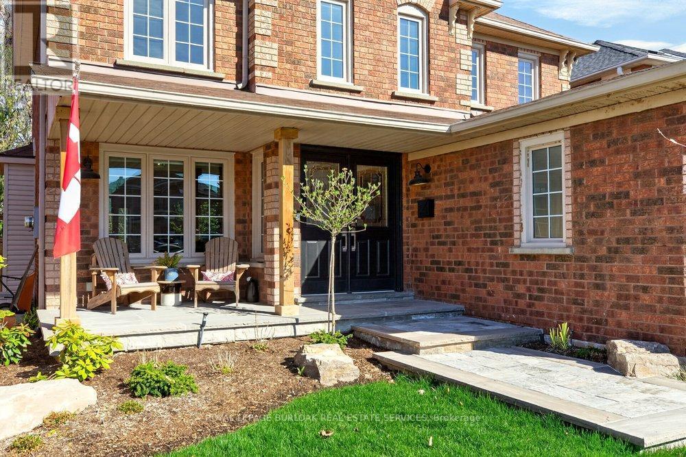1078 Augustus Drive, Burlington, ON - Outdoor