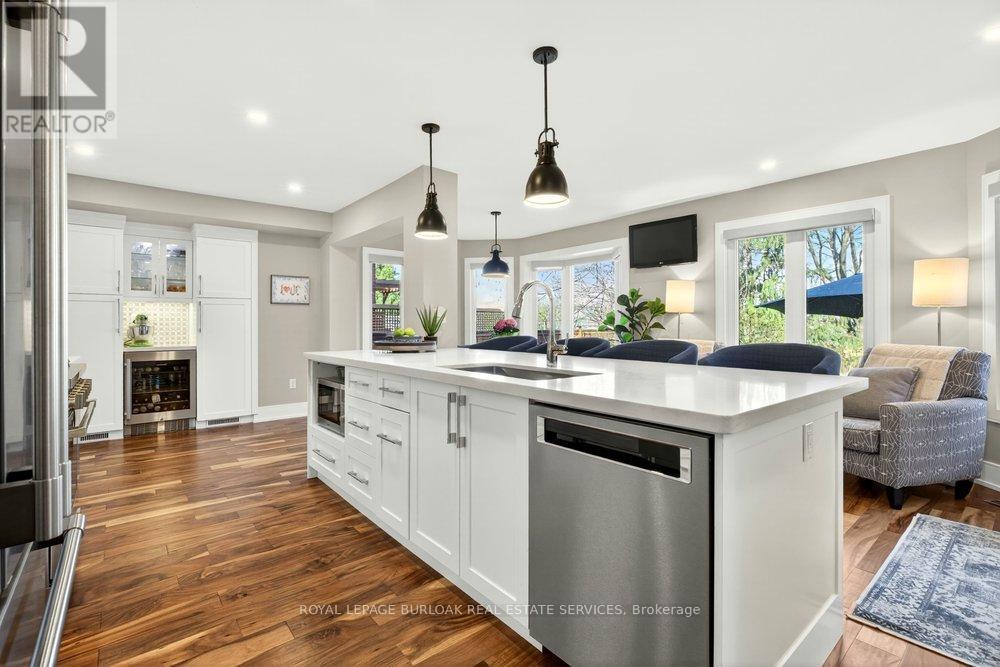 1078 Augustus Drive, Burlington, ON - Indoor With Fireplace