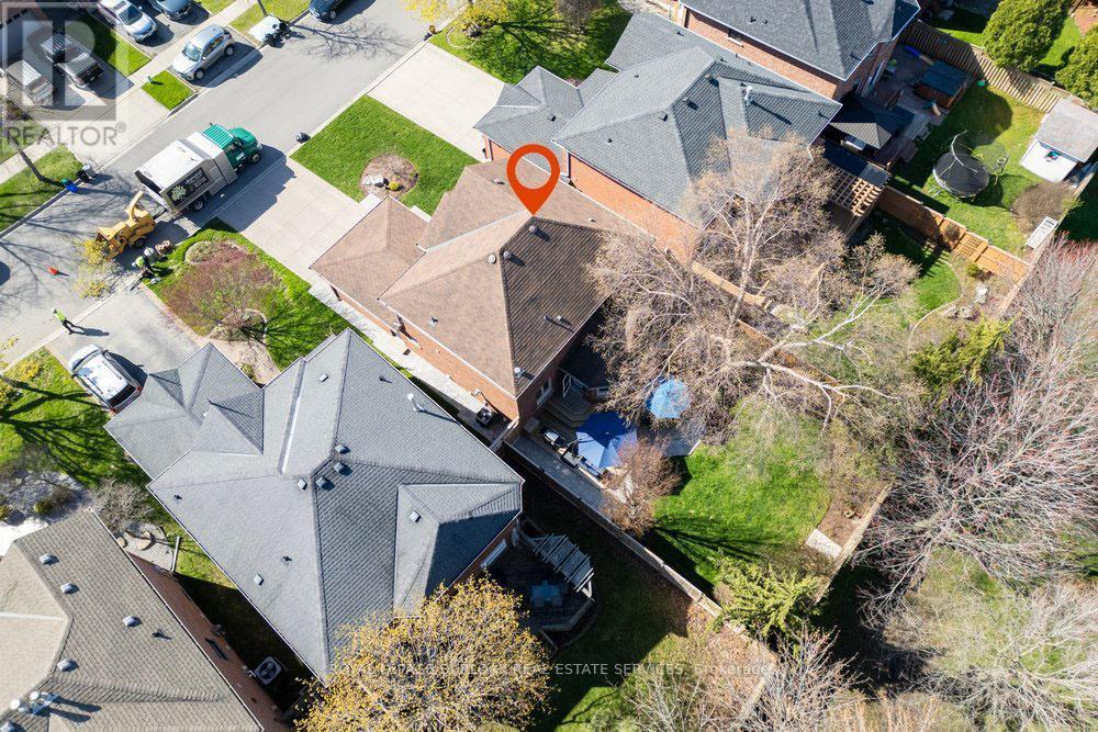 1078 Augustus Drive, Burlington, ON - Outdoor With View