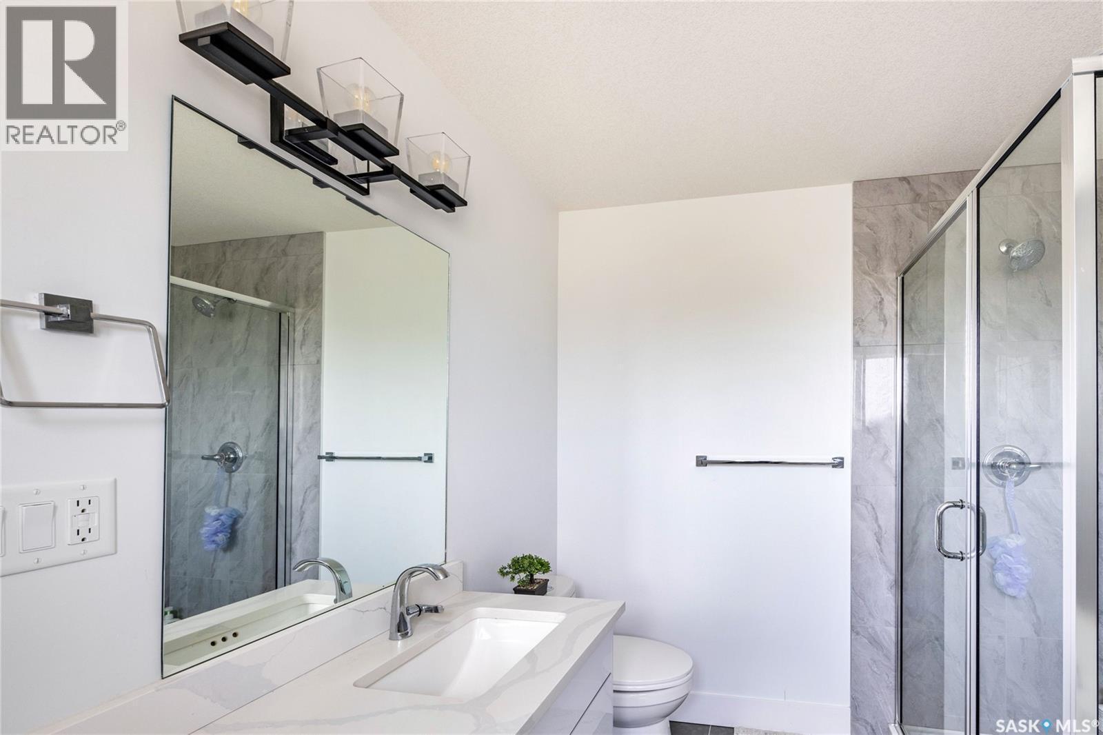 106 Kenaschuk Crescent, Saskatoon, SK - Indoor Photo Showing Bathroom