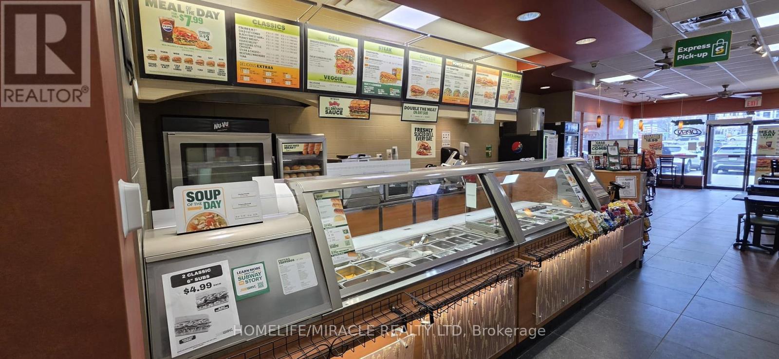 3305 Sheppard Avenue E, Toronto, ON