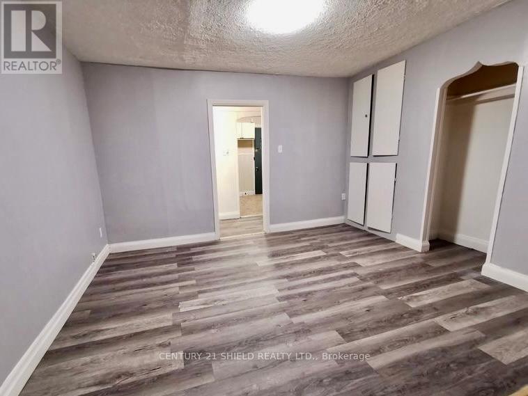 Flooring upgrades various units - 619 Ridley Avenue, Cornwall, ON - Indoor Photo Showing Other Room