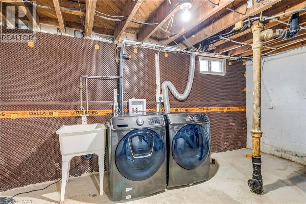 98 Armstrong Avenue, Hamilton, ON - Indoor Photo Showing Laundry Room