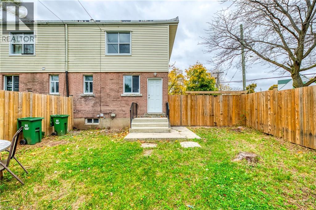 98 Armstrong Avenue, Hamilton, ON - Outdoor