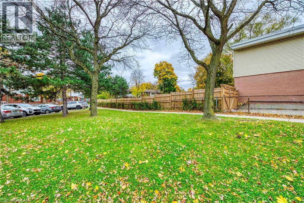 98 Armstrong Avenue, Hamilton, ON - Outdoor