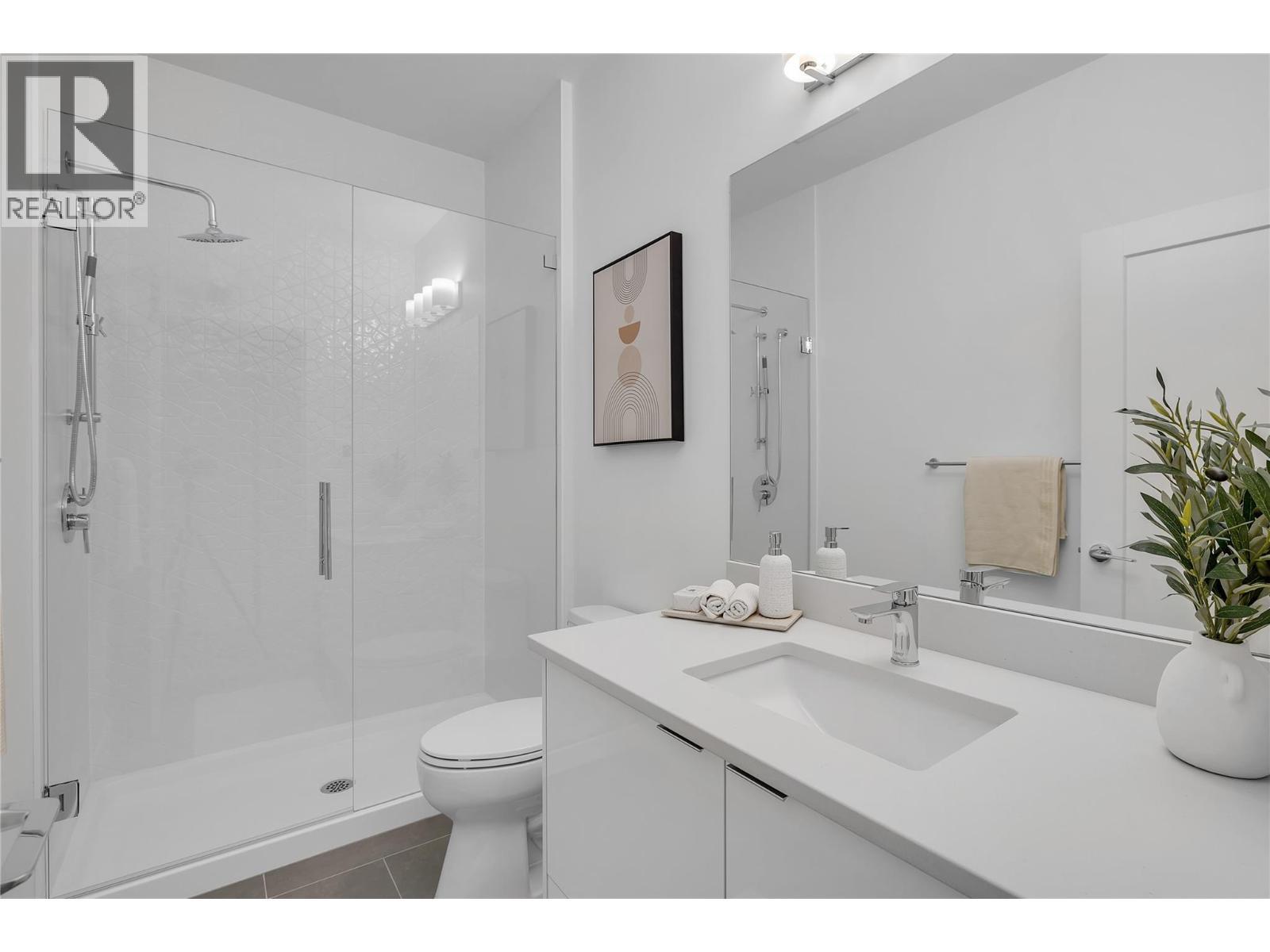 Bathroom 1. Photos may be of a similar home in the community. - 1455 Cara Glen Court Unit# 135, Kelowna, BC - Indoor Photo Showing Bathroom