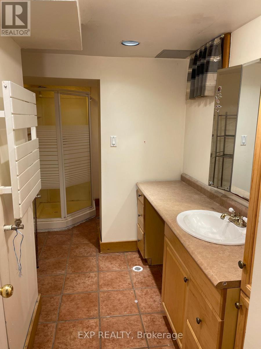 14926 Chinguacousy Road, Caledon, ON - Indoor Photo Showing Bathroom