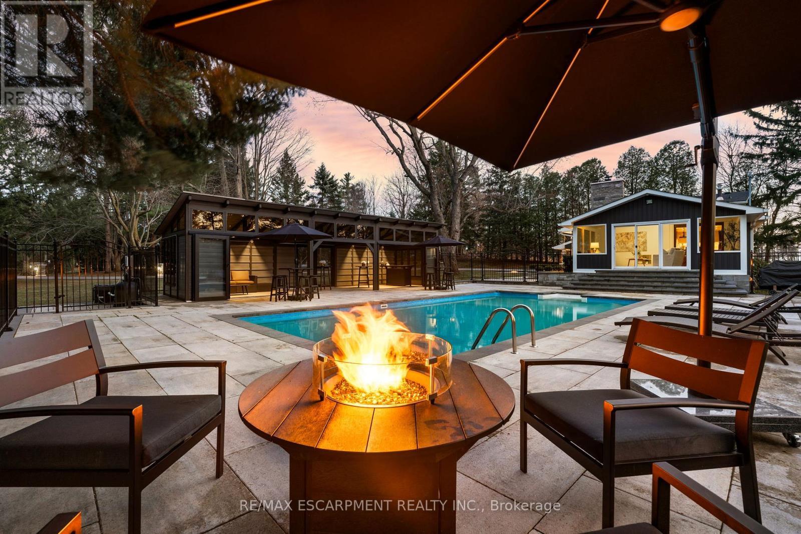 1189 Britannia Road, Burlington, ON - Outdoor With In Ground Pool With Deck Patio Veranda With Exterior