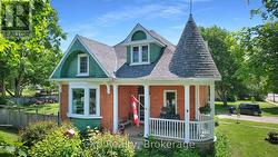 21 WILLIAM STREET N Minto, ON N0G 1M0