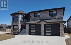 417 BUCKBY LANE Saugeen Shores, ON N0H 2C1