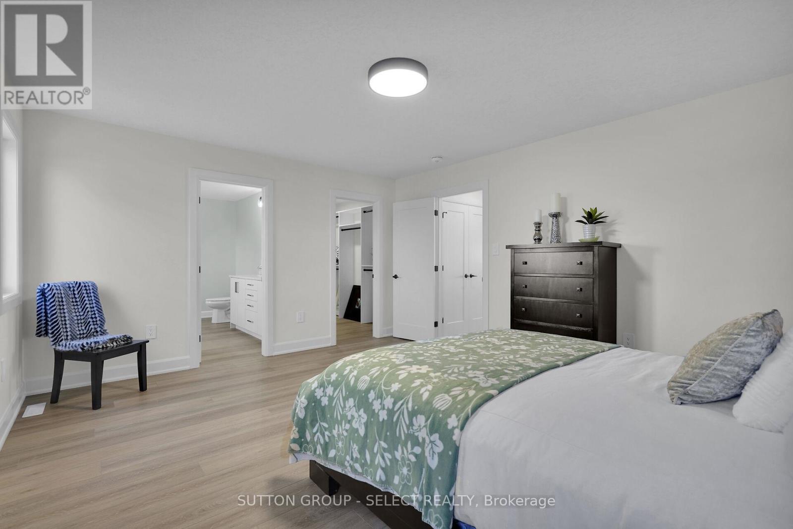 1 Bancroft Road, St. Thomas, ON - Indoor Photo Showing Bedroom