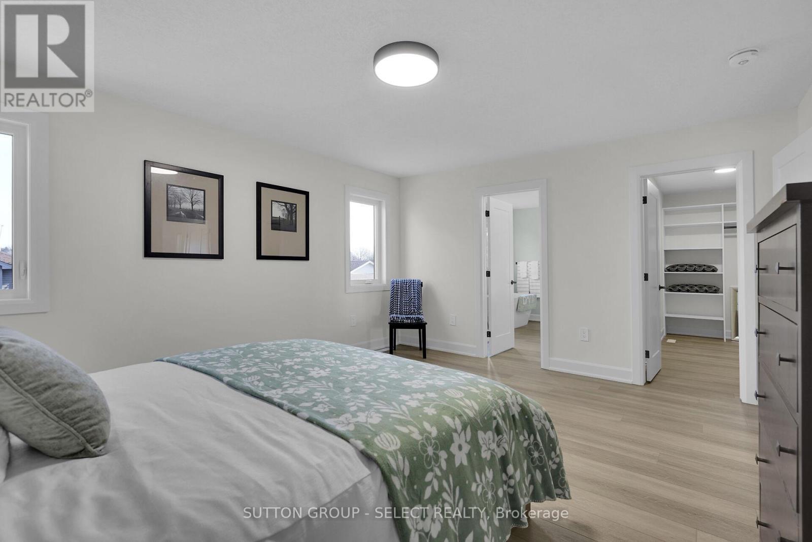 1 Bancroft Road, St. Thomas, ON - Indoor Photo Showing Bedroom