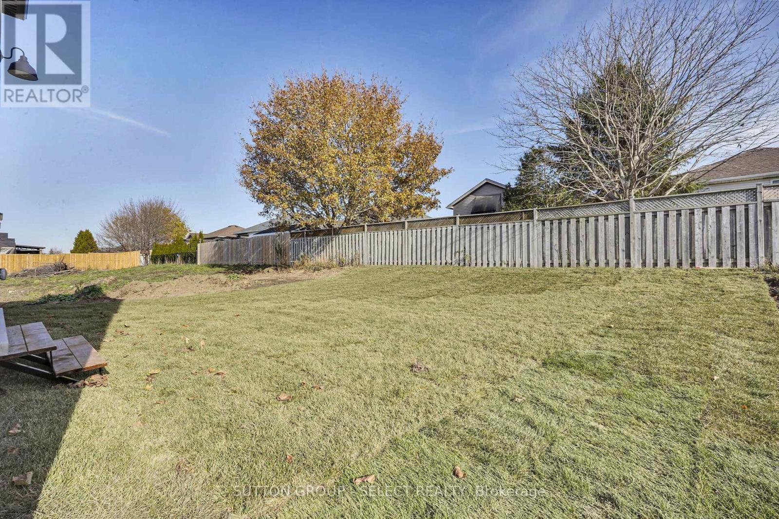 1 Bancroft Road, St. Thomas, ON - Outdoor