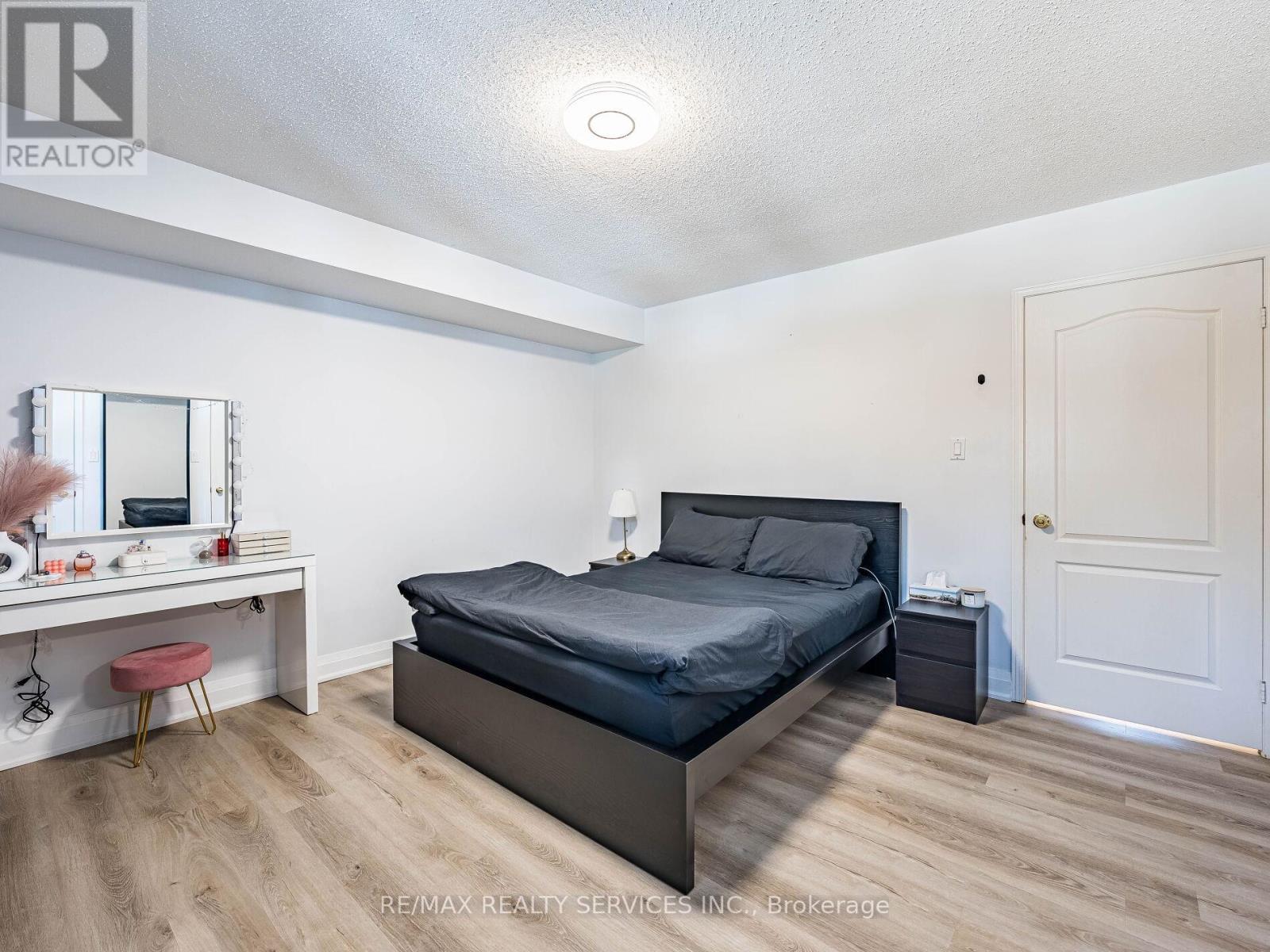 136 - 1995 Royal Road, Pickering, ON - Indoor Photo Showing Bedroom