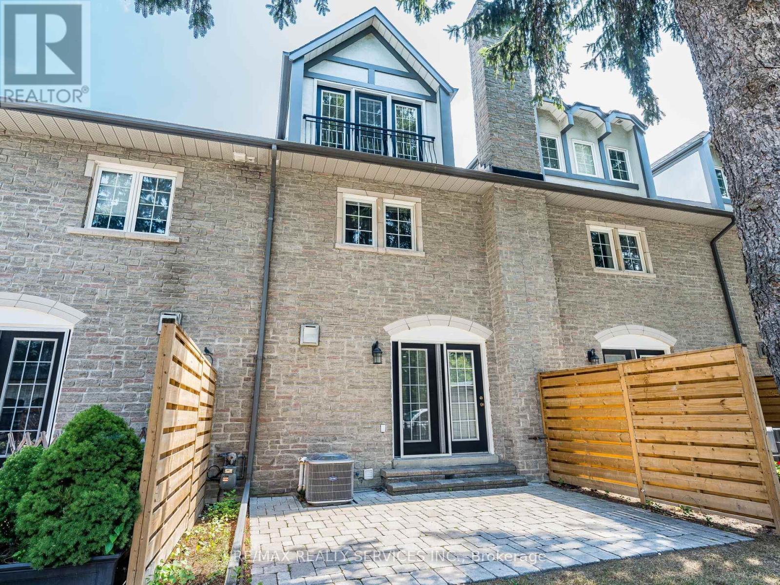 136 - 1995 Royal Road, Pickering, ON - Outdoor