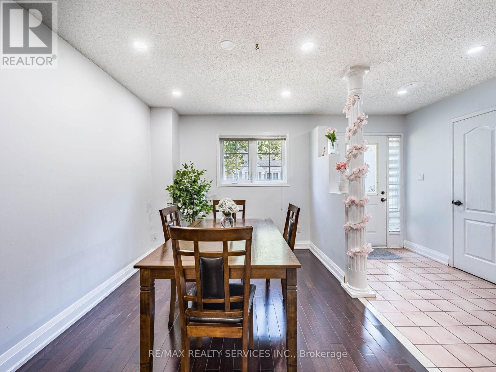 136 - 1995 Royal Road, Pickering, ON - Indoor