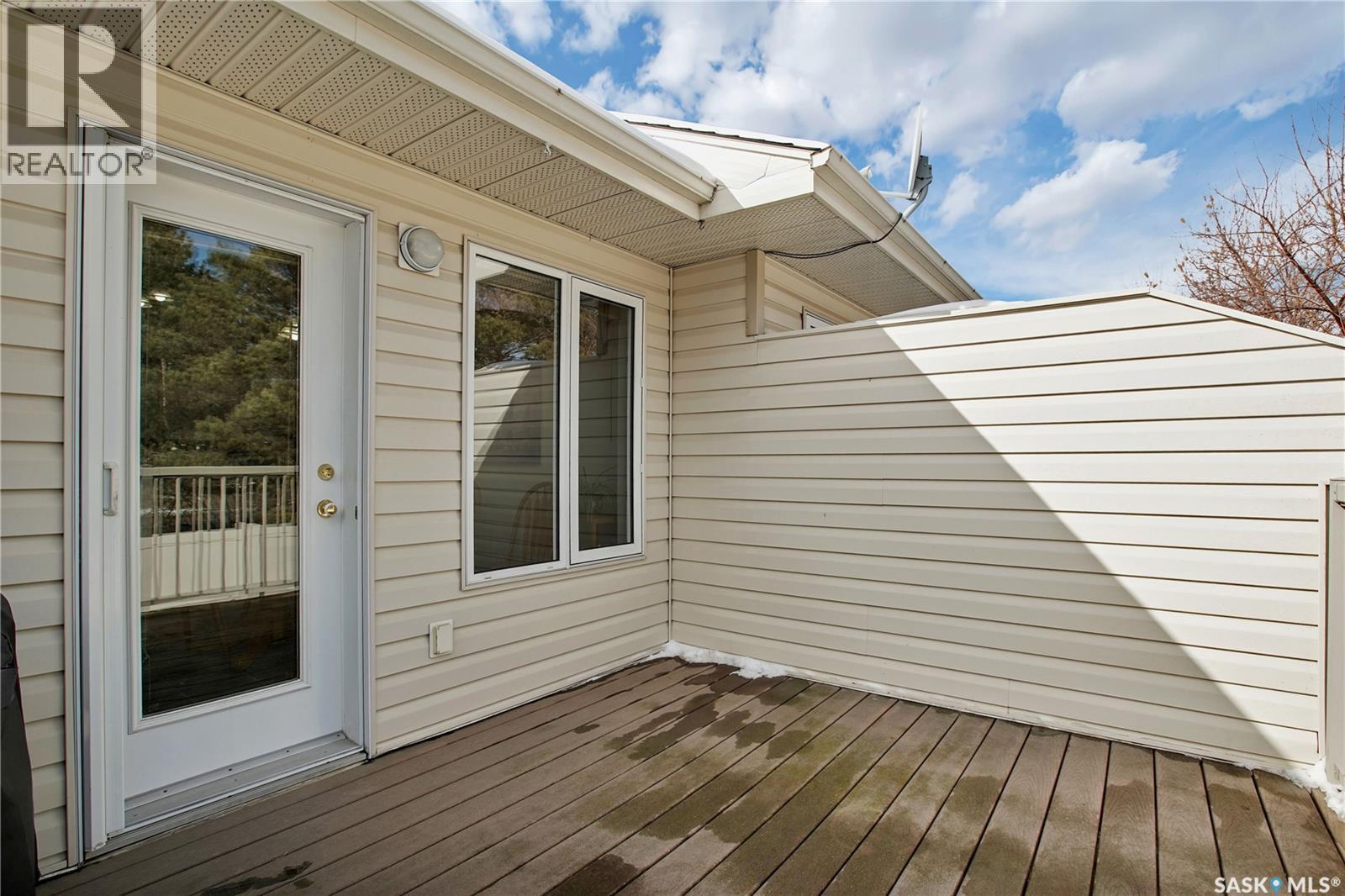 109 810 Mendel Crescent, Saskatoon, SK - Outdoor With Deck Patio Veranda With Exterior