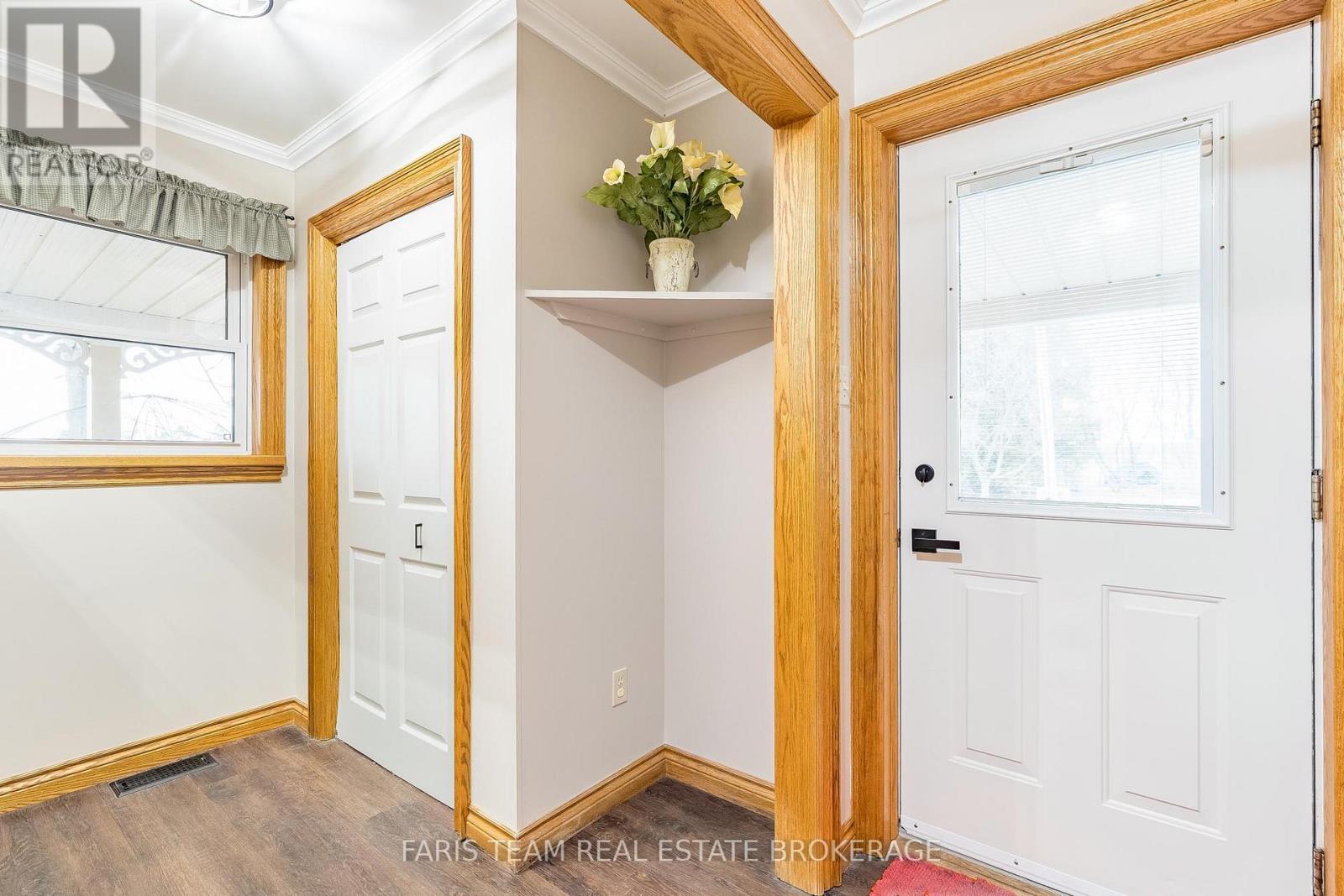 301 Concession 4 Road E, Tiny, ON