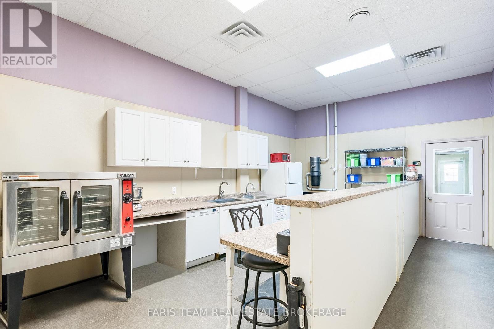 301 Concession 4 Road E, Tiny, ON