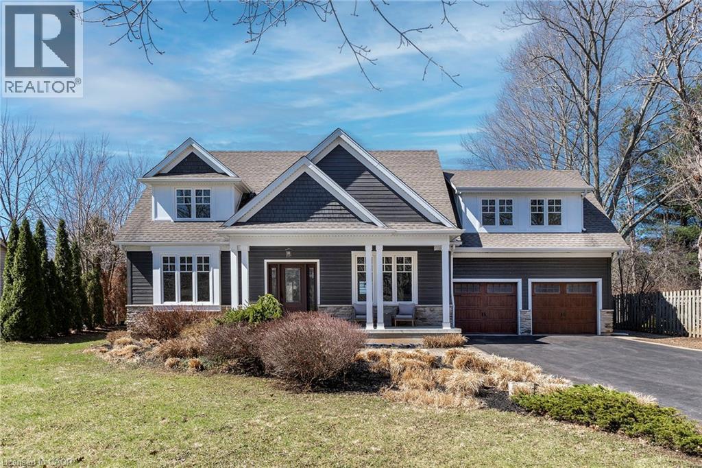 400 Hamilton Drive, Ancaster, ON - Outdoor With Facade