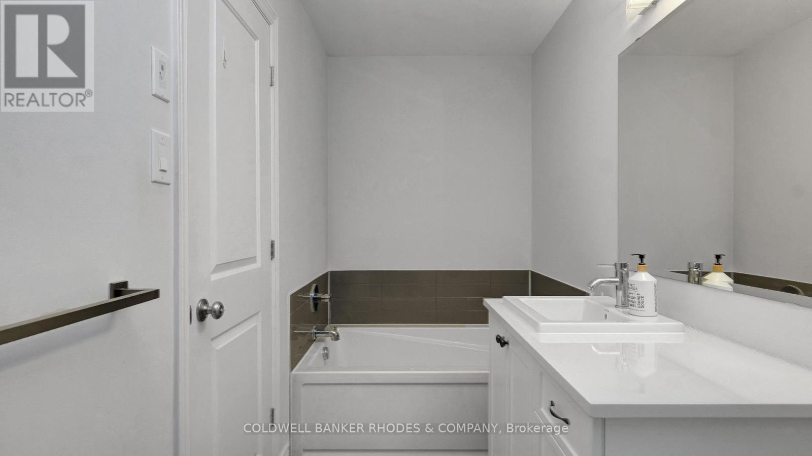 862 Chipping Circle, Ottawa, ON - Indoor