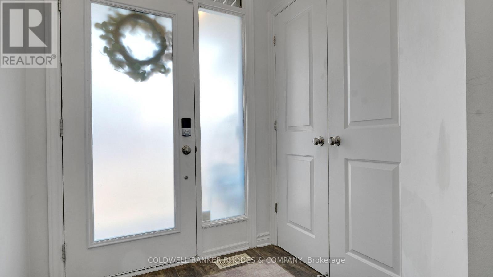 862 Chipping Circle, Ottawa, ON - Indoor Photo Showing Other Room