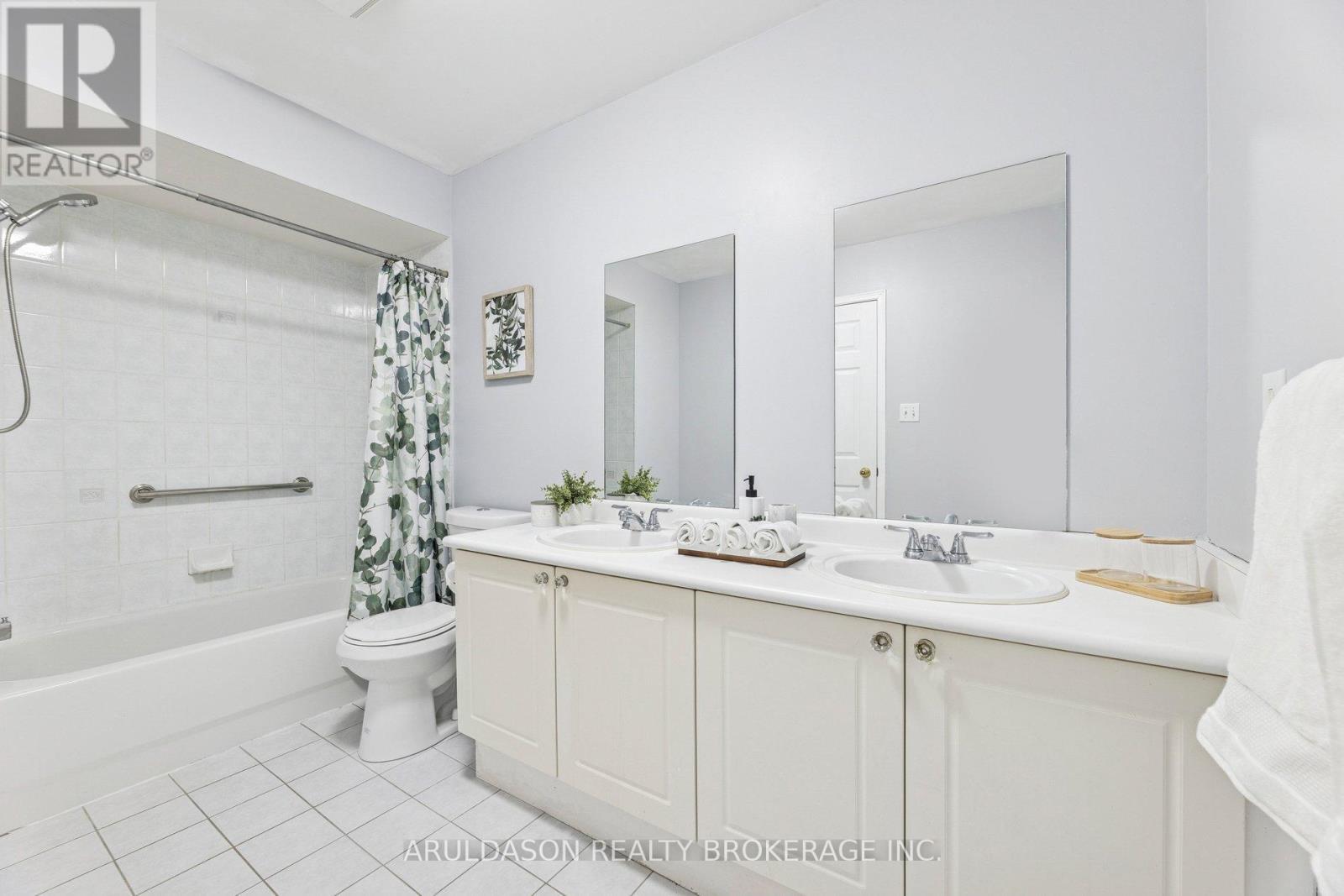 3 Booth Crescent, Ajax, ON - Indoor Photo Showing Bathroom