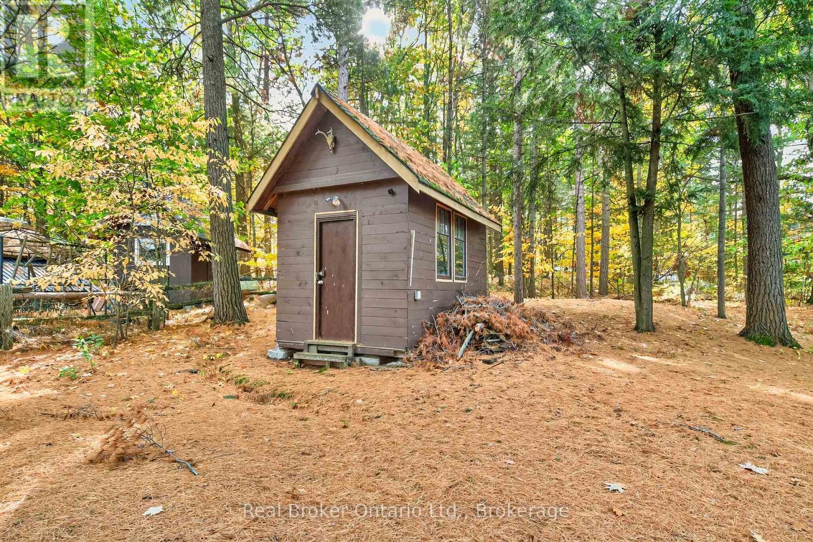 1950 Champlain Road, Tiny, ON - Outdoor