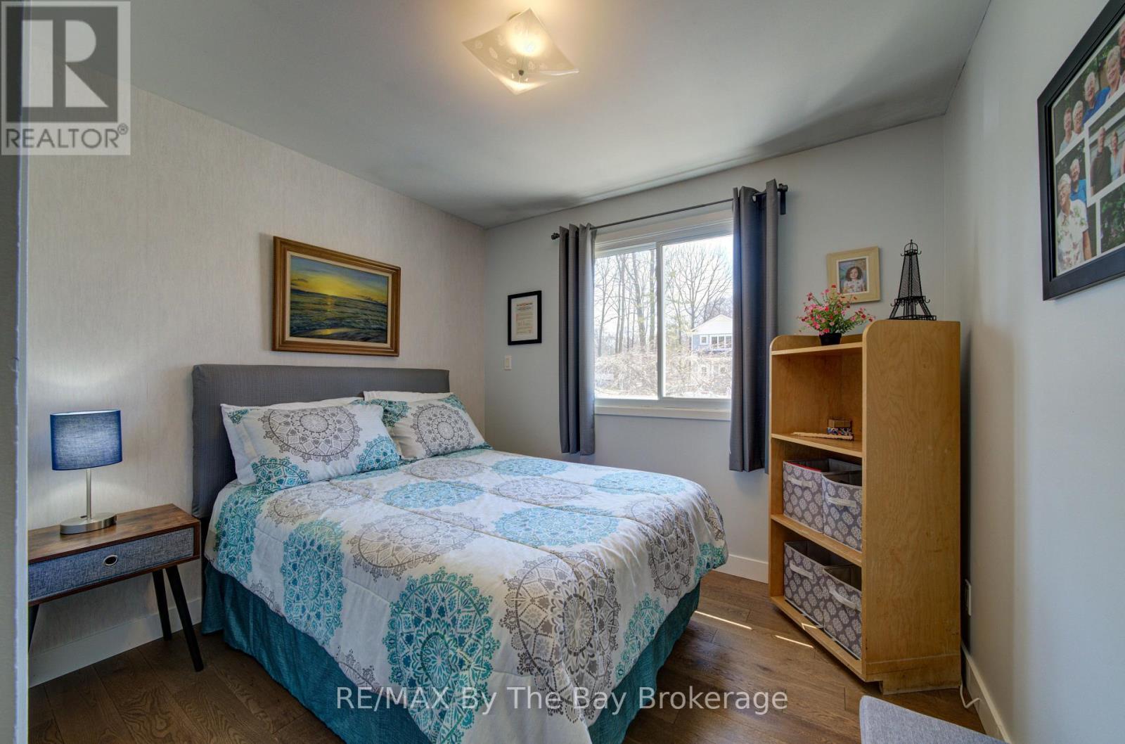 9 Frederick Drive, Wasaga Beach, ON
