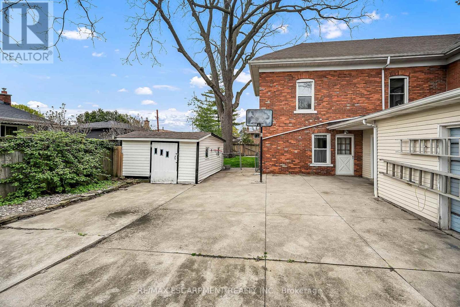 141 Mount Albion Road, Hamilton, ON - Outdoor With Exterior