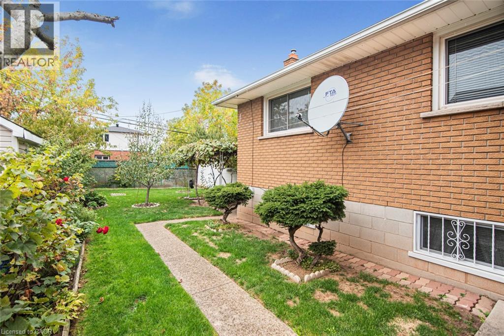 31 Adair Avenue, Hamilton, ON - Outdoor