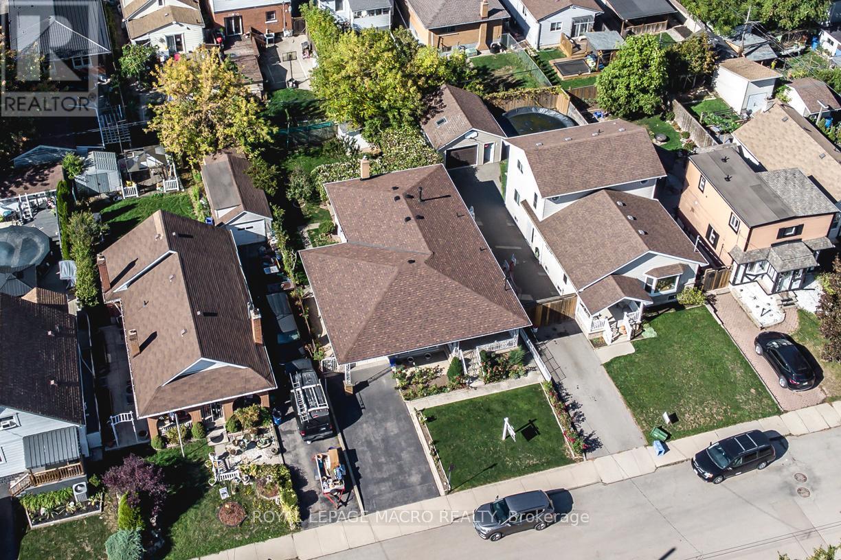 31 Adair Avenue N, Hamilton, ON - Outdoor