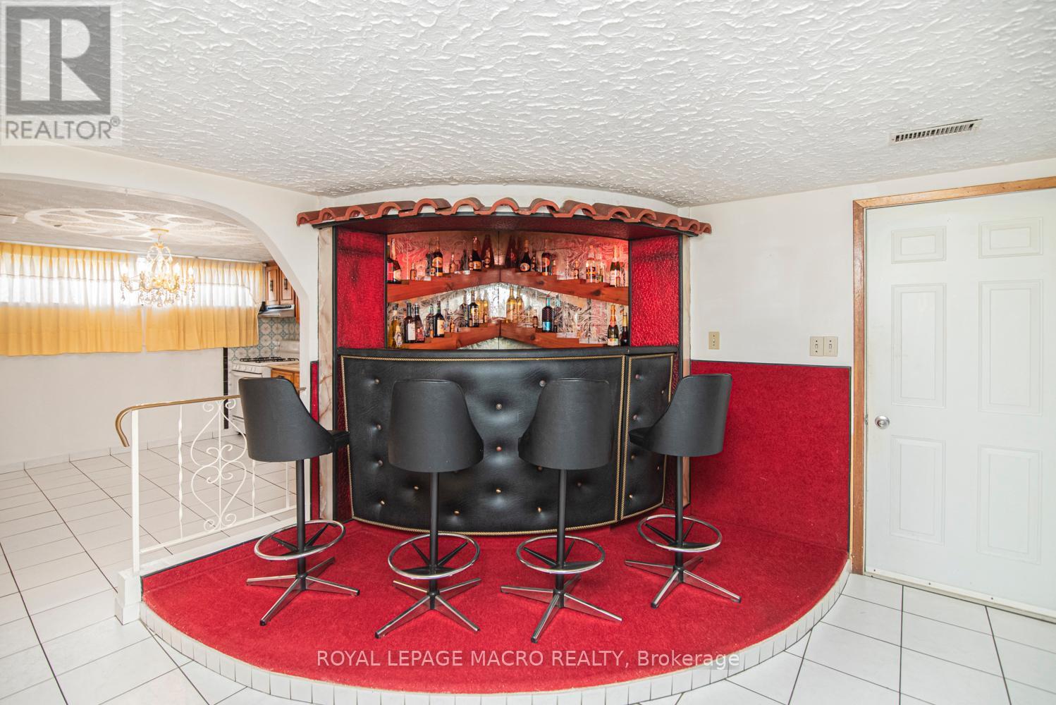 31 Adair Avenue N, Hamilton, ON - Indoor Photo Showing Other Room