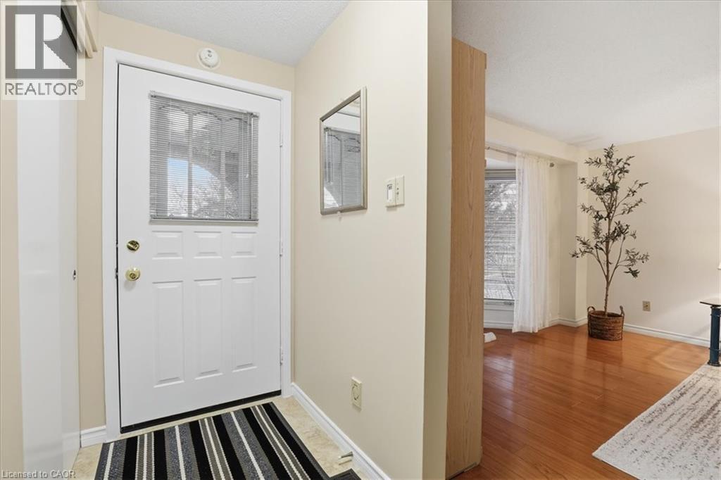 Entrance hallway - 56 Rushbrook Drive, Kitchener, ON - Indoor Photo Showing Other Room