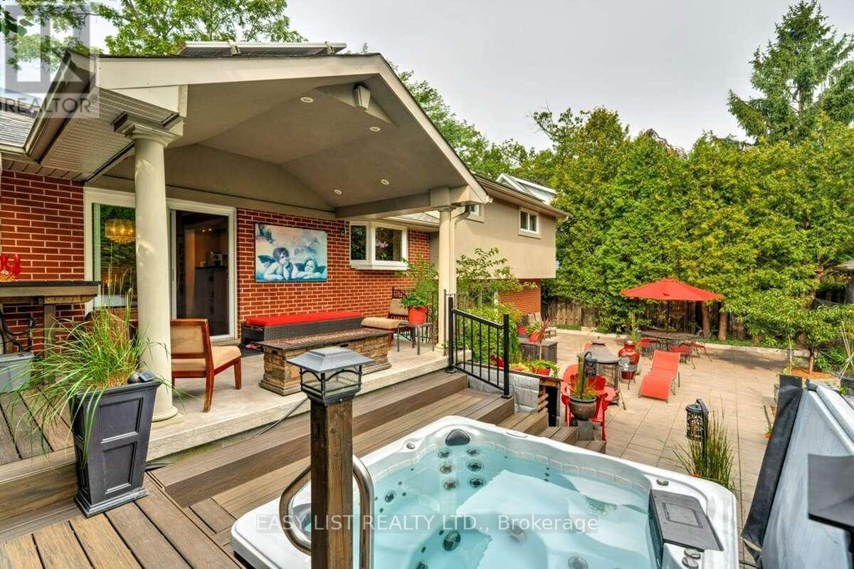 193 Pine Cove Road, Burlington, ON - Outdoor With Deck Patio Veranda