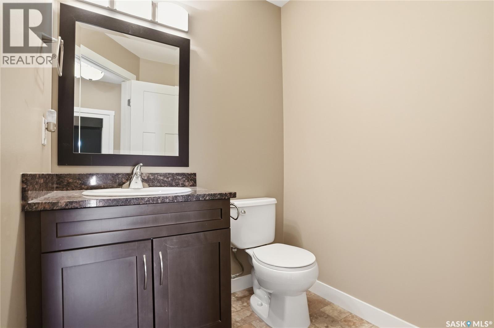 167 115 Shepherd Crescent, Saskatoon, SK - Indoor Photo Showing Bathroom