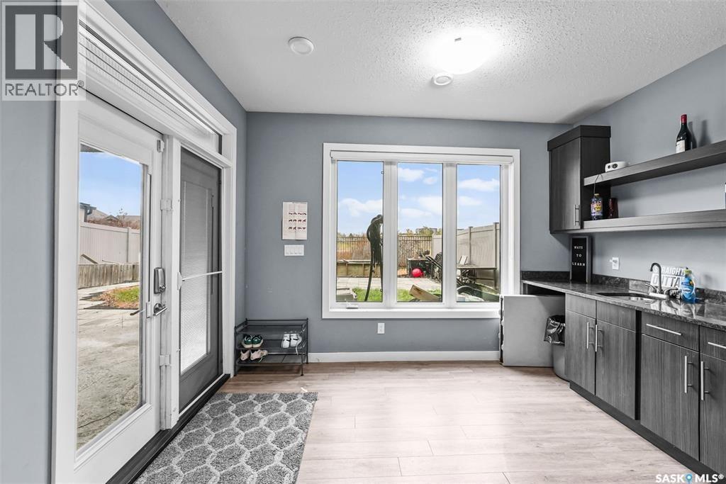 4357 Albulet Drive, Regina, SK - Indoor Photo Showing Kitchen