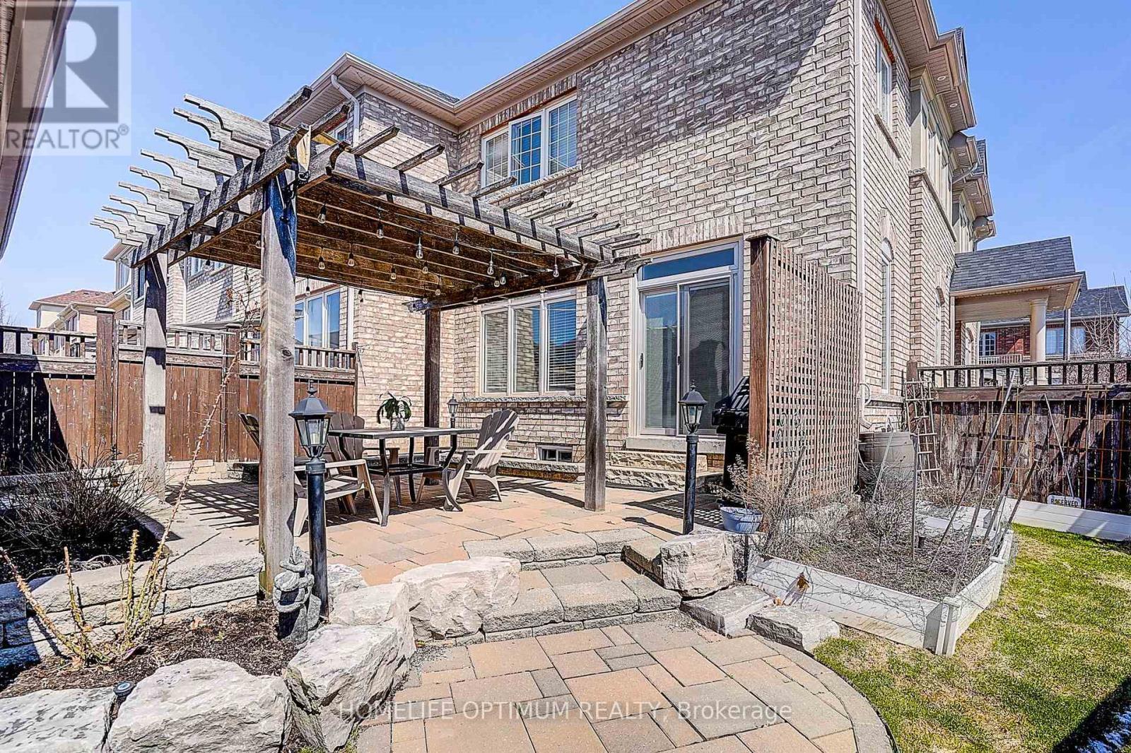 Gazebo and interlocking - 40 Outer Banks Drive N, Markham, ON - Outdoor With Deck Patio Veranda
