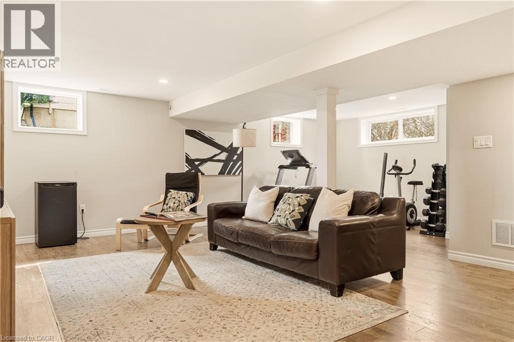 49 Stirling Street, Caledonia, ON - Indoor