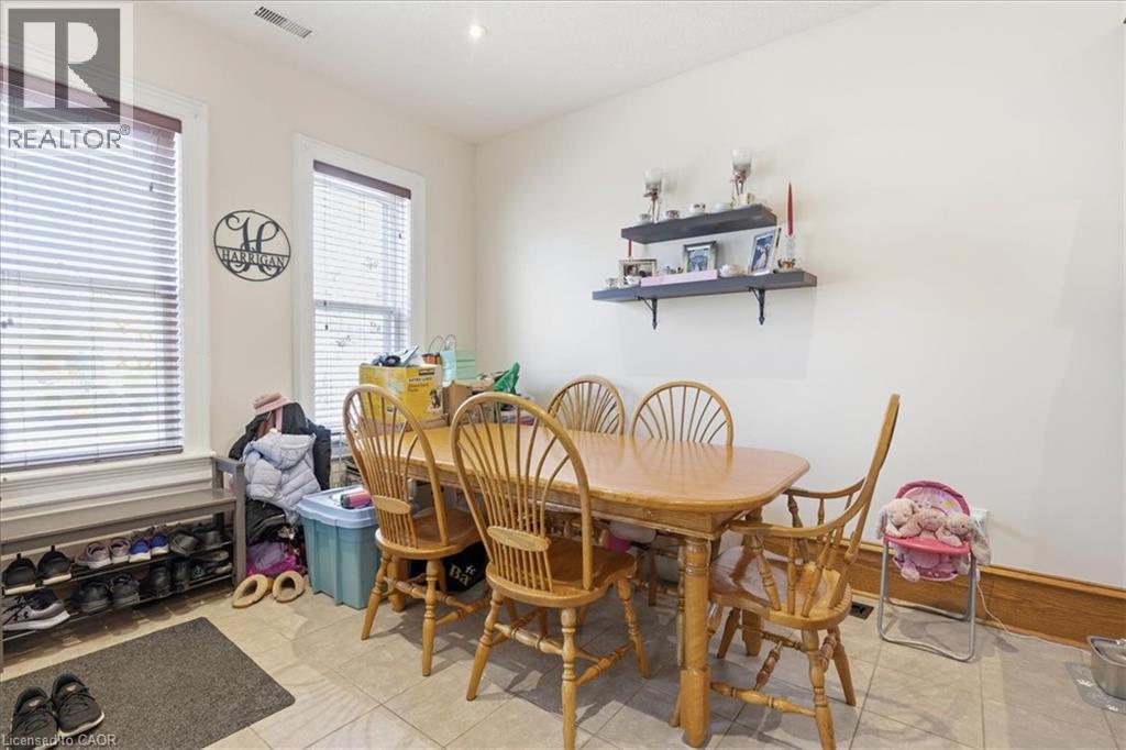 Unit 31 dining area - 31 Bingeman Street, Kitchener, ON - Indoor Photo Showing Dining Room